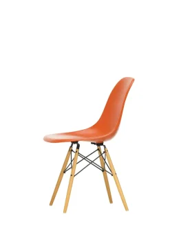 Vitra Eames Fiberglass Chair DSW, lys ahorn fra><noscript><img width=