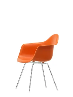 Vitra Eames Plastic Armchair DAX, forkromet fra><noscript><img width=