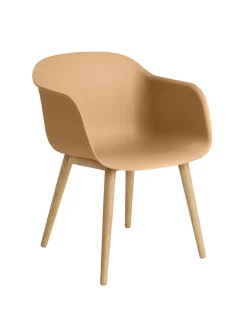 Muuto Fiber Armchair, wood fra> Spisebordsstole