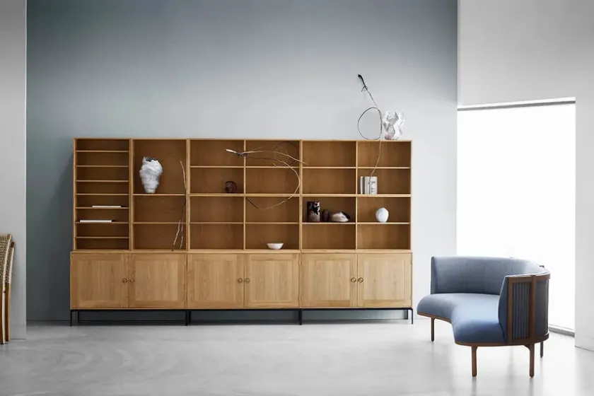 Carl Hansen & Søn FK63 Reol med ben, hylde og bakker fra> Reoler