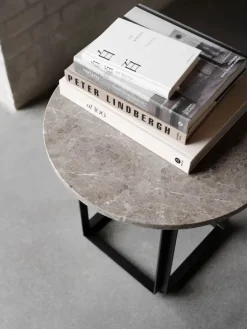 New Works Florence sidebord Ø50, black marquina fra><noscript><img width=