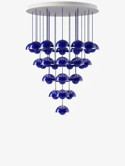 &Tradition Flowerpot Chandelier VP10, 31 pendants fra> Spots|Lysekroner