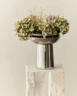 Louise Roe Fountain Vase 02 fra><noscript><img width=