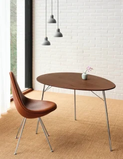 Fritz Hansen Æggebordet af Arne Jacobsen><noscript><img width=
