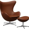 Fritz Hansen Ægget, Cognac Aura læder, med returdrej inkl. skammel af Arne Jacobsen> Lænestole
