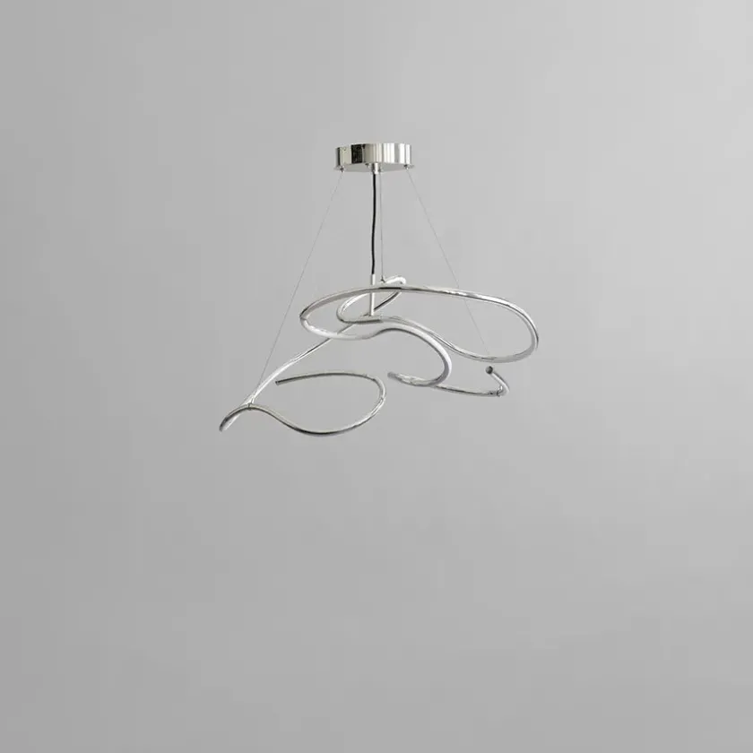 101 Copenhagen Ghost Chandelier, Mini, Burned Black fra> Lysekroner|Spots