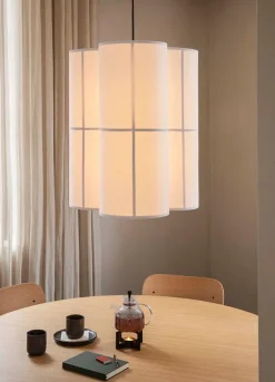 Audo Copenhagen Hashira Pendant Lamp Cluster White, Large fra> Pendler|Spots