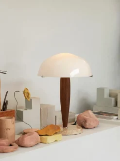 &Tradition Herman SHY3 bordlampe fra><noscript><img width=