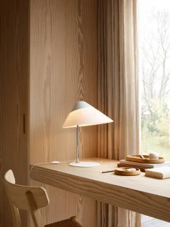 Carl Hansen & Søn HJW01 Opala Bordlampe af Hans J. Wegner> Spots