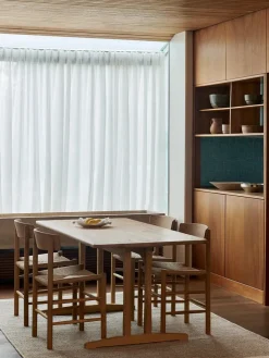 Fredericia Furniture J39 Folkestolen, sæbebehandlet eg af Børge Mogensen><noscript><img width=