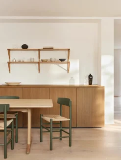 Fredericia Furniture J39 Folkestolen, sortlakeret bøg af Børge Mogensen><noscript><img width=