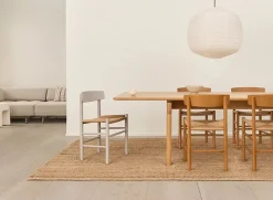 Fredericia Furniture J39 Folkestolen, sortlakeret bøg af Børge Mogensen><noscript><img width=