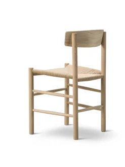 Fredericia Furniture J39 Folkestolen, sortlakeret eg af Børge Mogensen><noscript><img width=