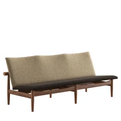 House of Finn Juhl Japan 3 pers. sofa, eg klar olie af Finn Juhl><noscript><img width=