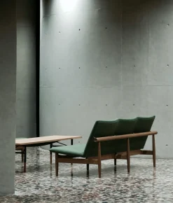 House of Finn Juhl Japan 3 pers. sofa, eg klar olie af Finn Juhl><noscript><img width=