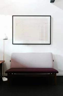 House of Finn Juhl Japan 2 pers. sofa, eg klar olie af Finn Juhl><noscript><img width=