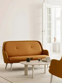 Fritz Hansen JH140 Fri Sofa fra><noscript><img width=