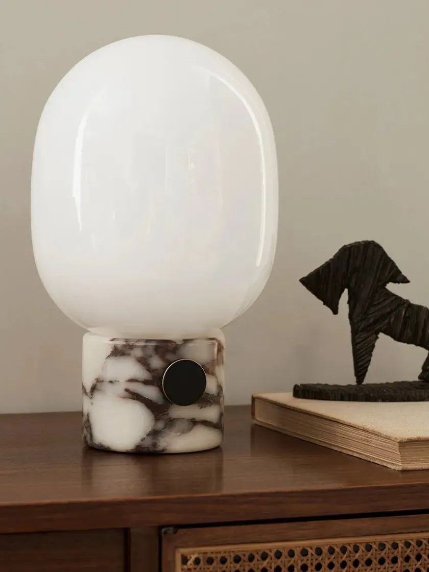 Audo Copenhagen JWDA Table Lamp, red travertine stone fra> Spots