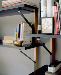 Artek Kaari Wall Shelf, 200x113 cm fra> Hylder