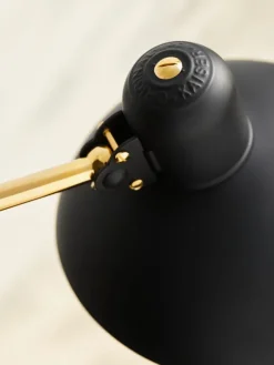 Fritz Hansen Kaiser Idell Gulvlampe fra><noscript><img width=