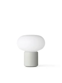 New Works Karl-Johan portable bordlampe, Forest Green fra><noscript><img width=