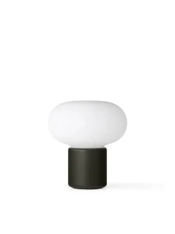 New Works Karl-Johan portable bordlampe, Forest Green fra><noscript><img width=