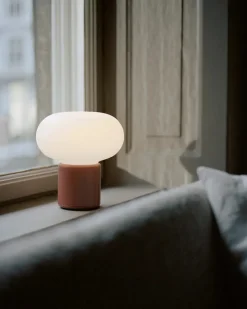 New Works Karl-Johan portable bordlampe, Forest Green fra><noscript><img width=
