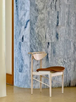 House of Finn Juhl Karmstolen, ask klar olie af Finn Juhl><noscript><img width=