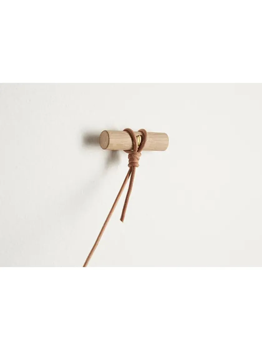 Woud Knaegt Coat Rack fra> Knagerækker|Entrémøbler
