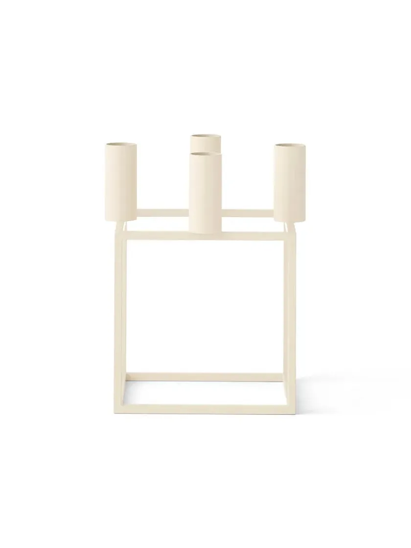 Audo Copenhagen Kubus 4 Lysestage, olive fra> Adventsstager|Lysestager