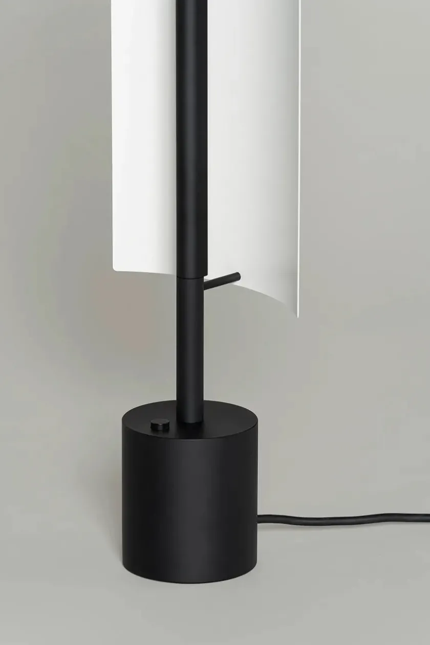 Santa & Cole Lámina 45 Bordlampe fra Santa and Cole> Spots