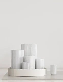 Lyngby Porcelæn Lyngbyvasen i grøn glas fra><noscript><img width=