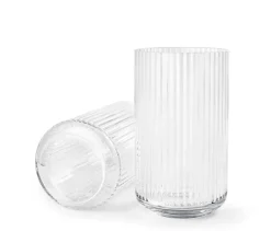 Lyngby Porcelæn Lyngbyvasen i grøn glas fra><noscript><img width=