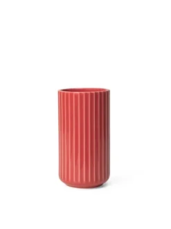 Lyngby Porcelæn Lyngbyvasen i grøn glas fra><noscript><img width=