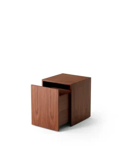 New Works Mass Side Table, oak fra><noscript><img width=