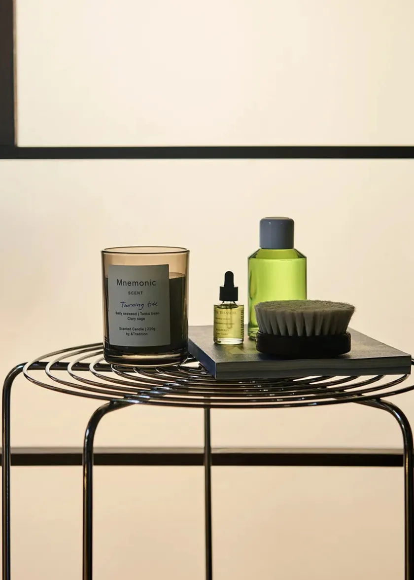 &Tradition Mnemonic Scented Candle fra> Gaver Til Hende|Håndsæber Og Håndcremer