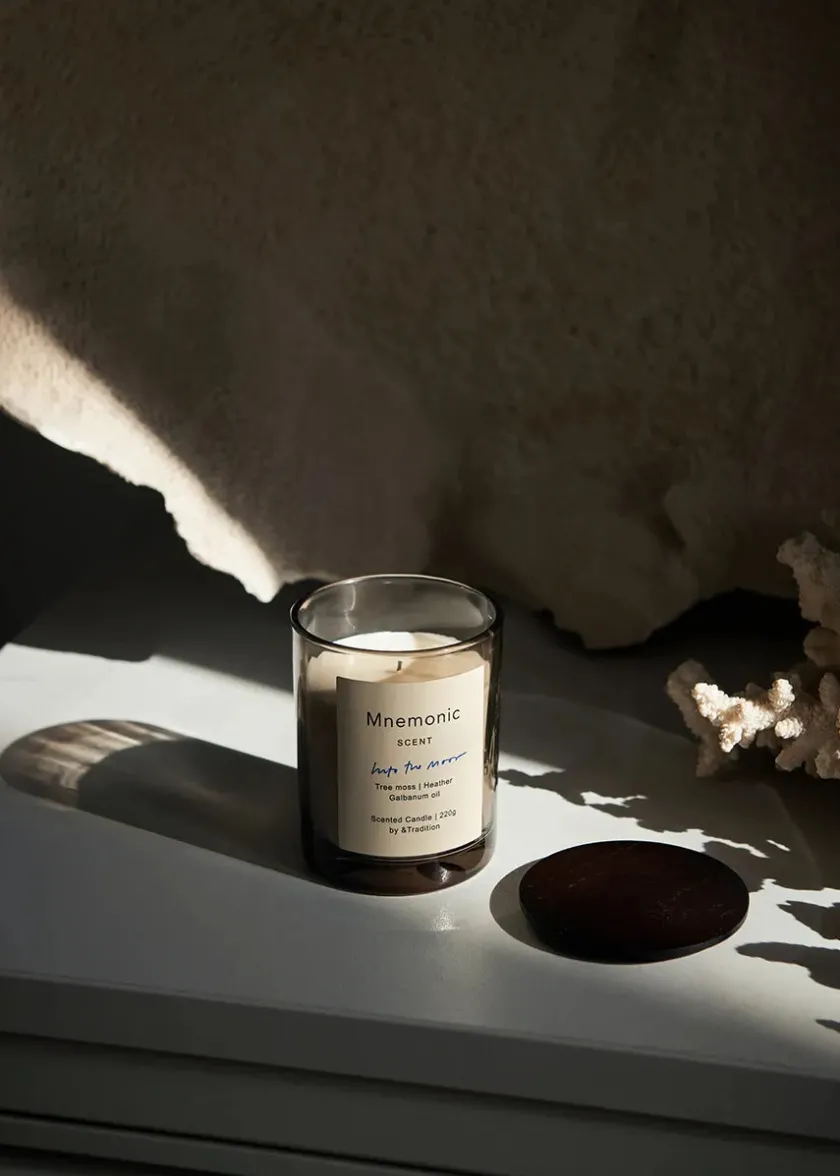 &Tradition Mnemonic Scented Candle fra> Gaver Til Hende|Håndsæber Og Håndcremer