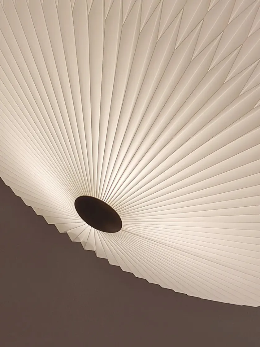 Le Klint Model 23 Loftlampe, Ø 100 cm fra> Plafonder|Spots