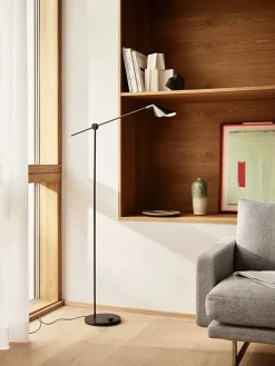 Fritz Hansen MS011 Gulvlampe, sort PVD fra><noscript><img width=