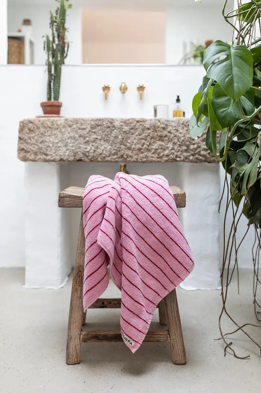Bongusta Naram towel - Creme & Ink fra> Gaver Til Ham|Gaver Til Hende