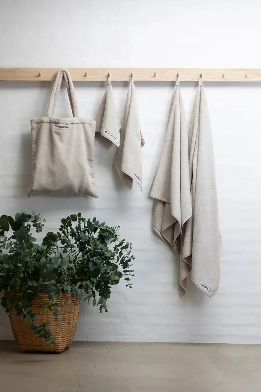 Bongusta Naram towel - Creme & Ink fra> Gaver Til Ham|Gaver Til Hende