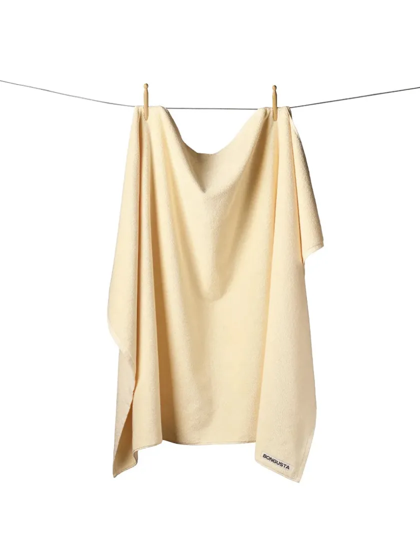 Bongusta Naram towel - Sea foam & Deep teal fra> Gaver Til Ham|Gaver Til Hende