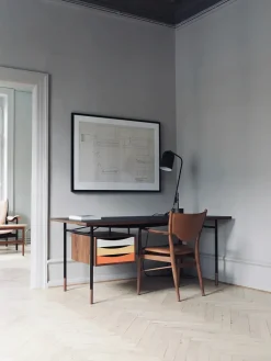 House of Finn Juhl Nyhavn Skrivebord, 170 cm af Finn Juhl><noscript><img width=