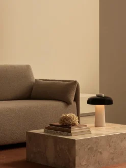 Audo Copenhagen Offset 2-Seater Sofa Bed fra> Sofaer