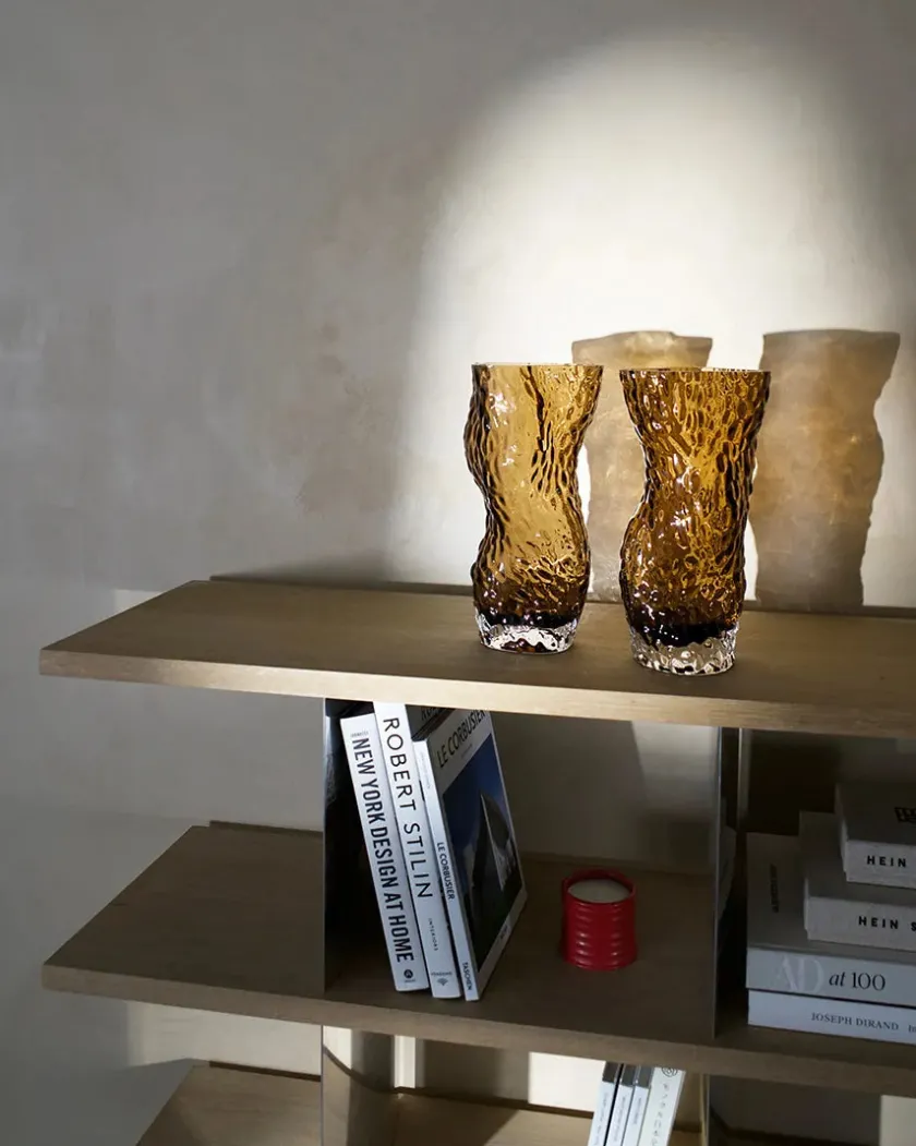 Hein Studio Ostrea Vase, midnight blue fra> Gaver Til Hende|Vaser