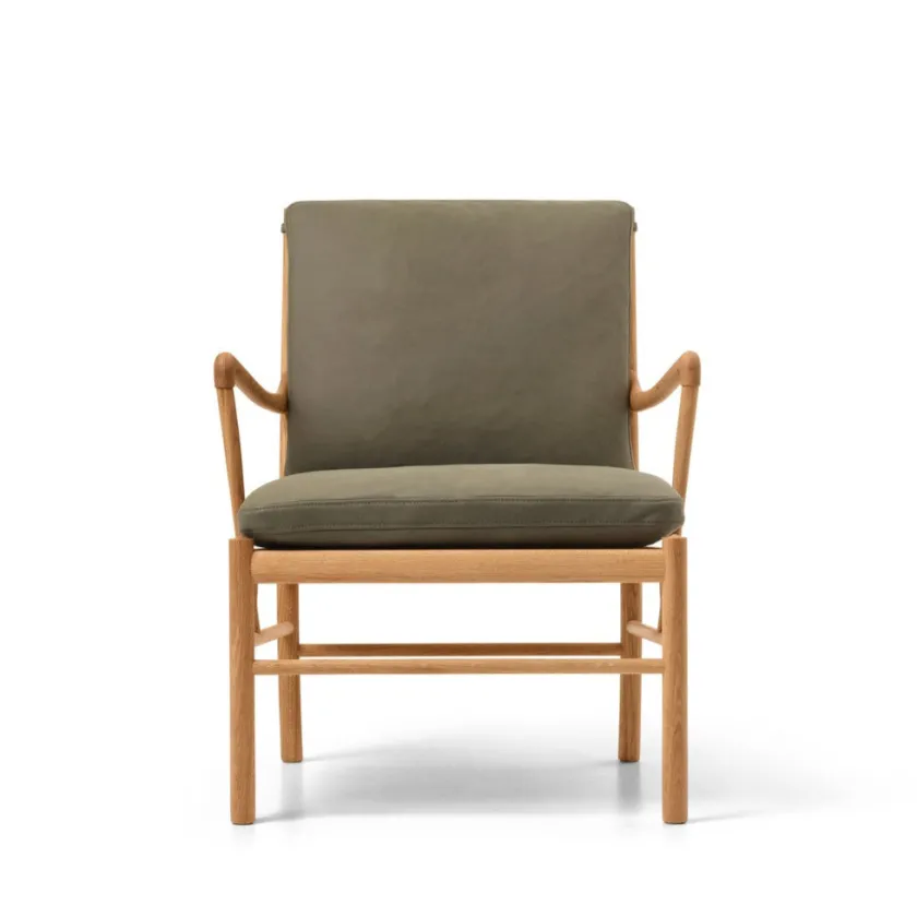 Carl Hansen & Søn OW149 Colonial lænestol, valnød olie, Terra-læder af Ole Wanscher> Loungestole|Lænestole