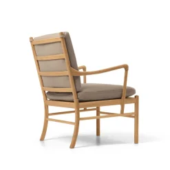 Carl Hansen & Søn OW149 Colonial lænestol, valnød olie, Terra-læder af Ole Wanscher><noscript><img width=