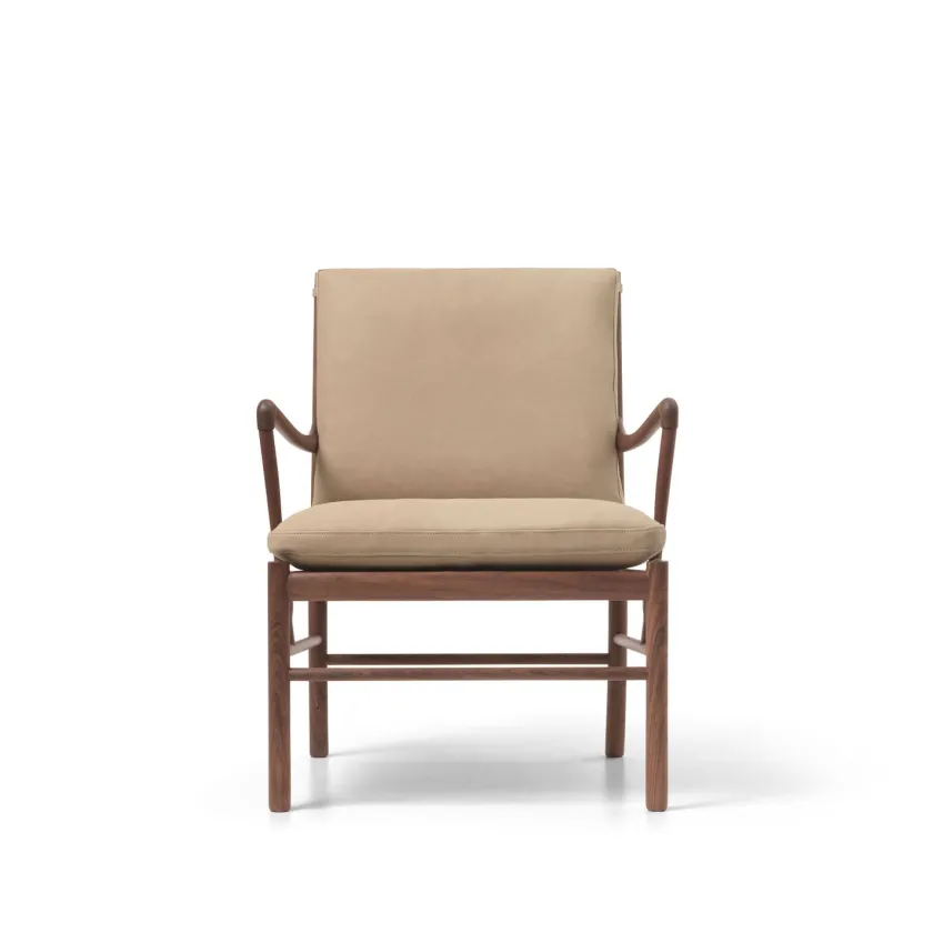 Carl Hansen & Søn OW149 Colonial lænestol, valnød olie, Terra-læder af Ole Wanscher> Loungestole|Lænestole