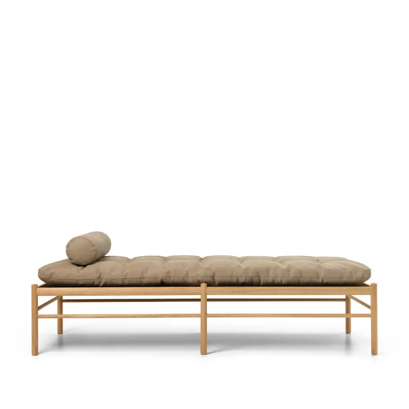 Carl Hansen & Søn OW150 daybed eg olie, Terra-læder af Ole Wanscher> Daybeds|Sofaer