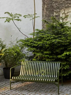 HAY Palissade Dining Bench Armrest, Deep Blue fra><noscript><img width=